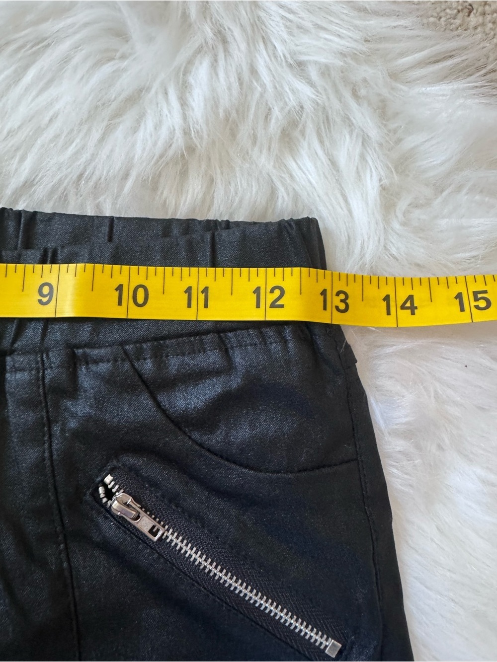 Umgee Size Small Black Women’s Moto-Style Pleather pants with Zip Pockets - Picture 7 of 9